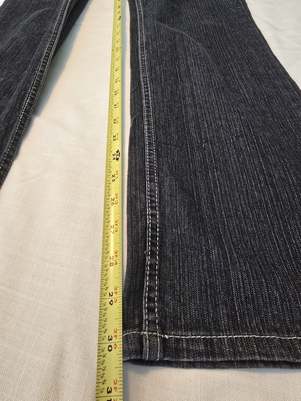 Women’s Dark Indigo Boot Cut Jeans with Embroidered Pocket - Picture 4 of 5